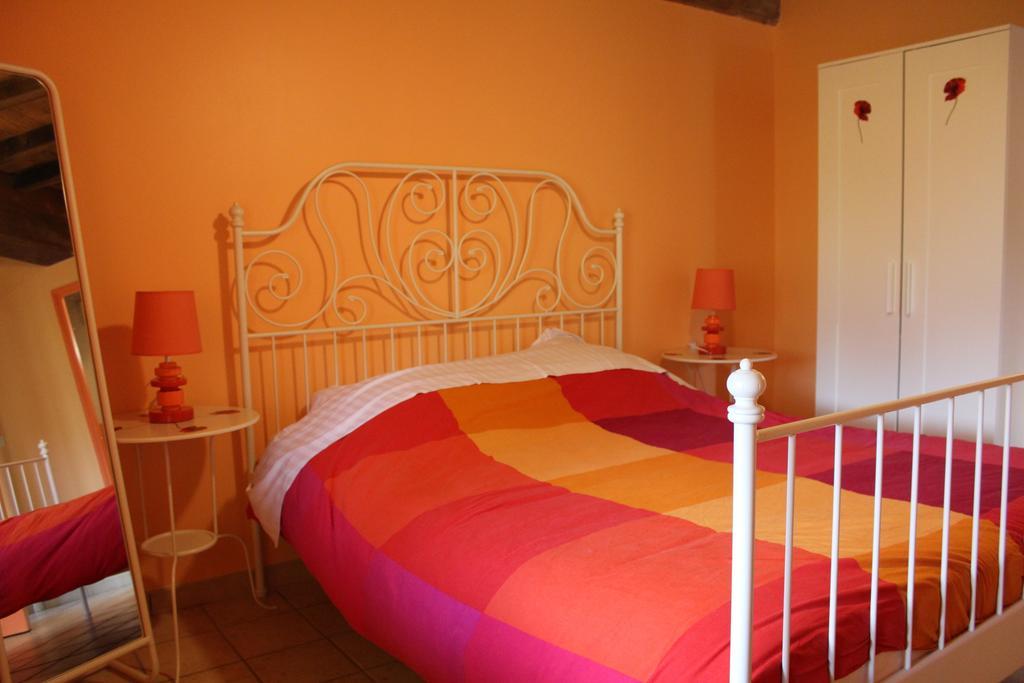 Ferme De La Corbette Cluny Room photo